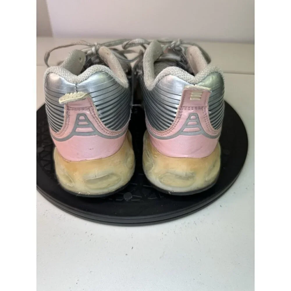 Nike 310909-051 Air Max 360 Women's Silver & Pink Sneakers Sz 8.5 US